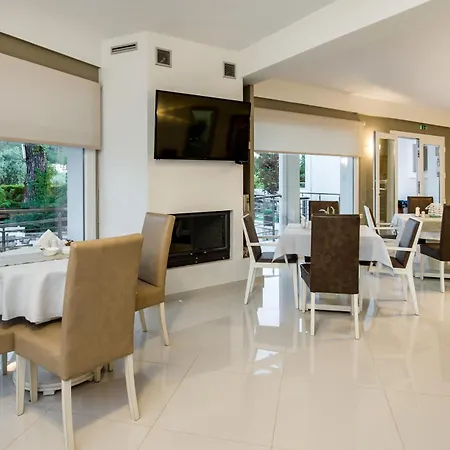 Agali Guest house *