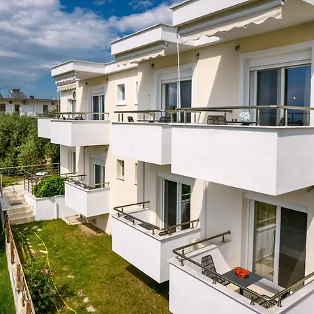 Agali 게스트하우스 4*